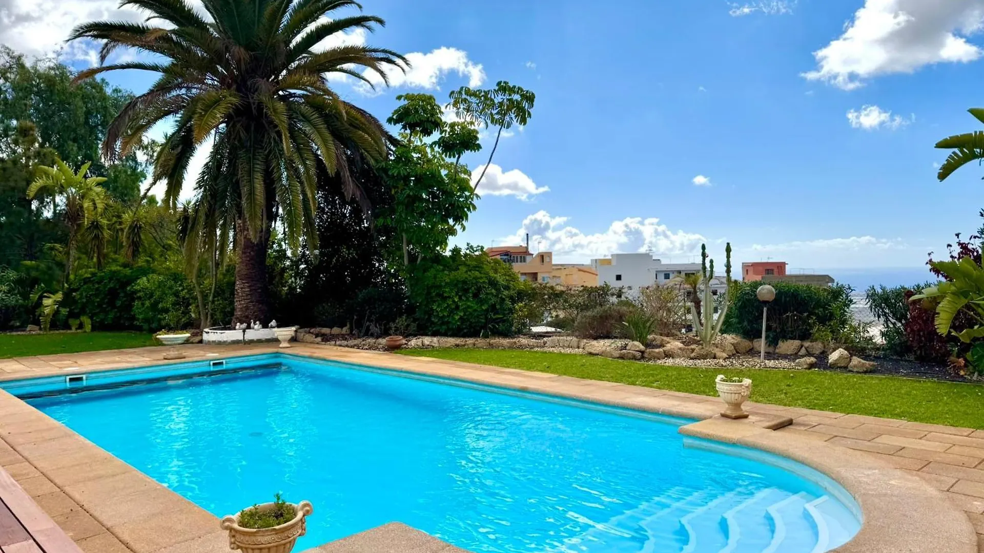Дом отдыха Вилла Casa Lilo Арона